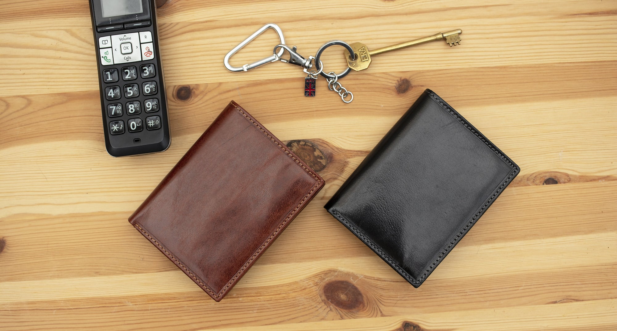 Lazio RFID Vertical Trifold Leather Wallet - 4703