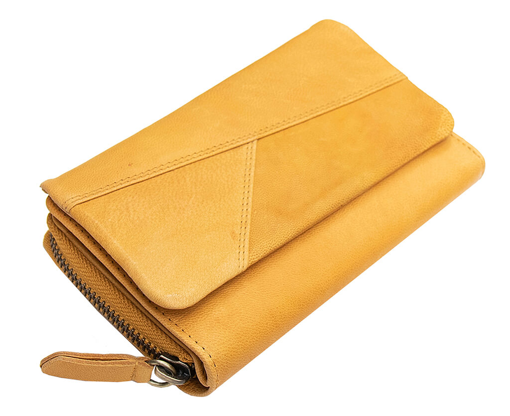 Crumble Leather Flapover Trifold Purse - 6505